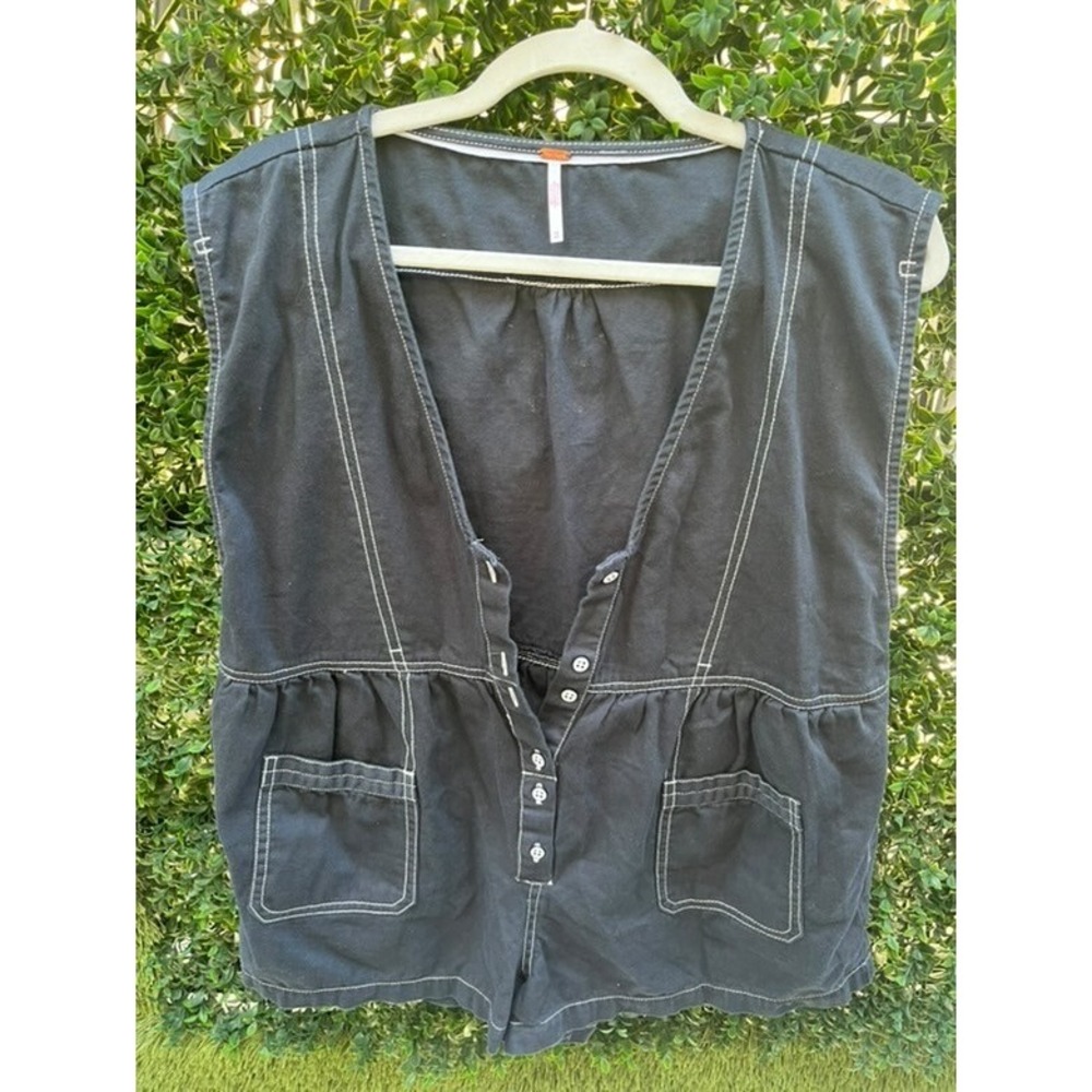 Free People XS Black Contrast Stitch Button Front Romper Sleeveless Boho Utility - Picture 2 of 3